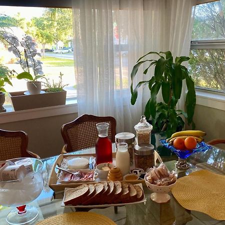 Villa Olivia Guest Rooms 할리우드 외부 사진