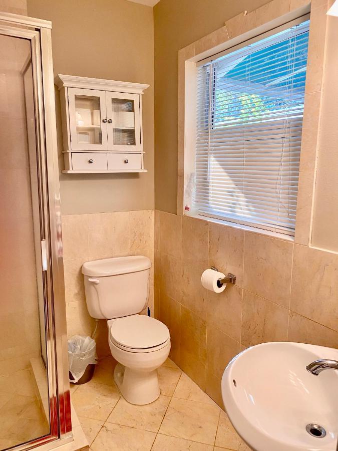Villa Olivia Guest Rooms 할리우드 외부 사진